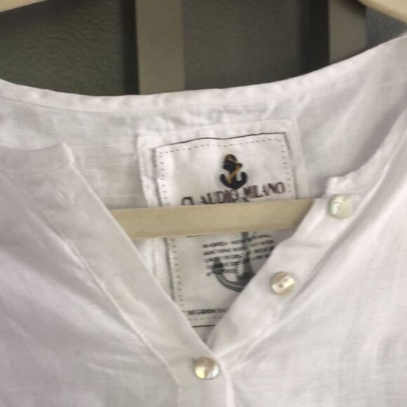 Claudio Milano White linen luxury Hi lo linen tunic blouse. Size S - Picture 4 of 8